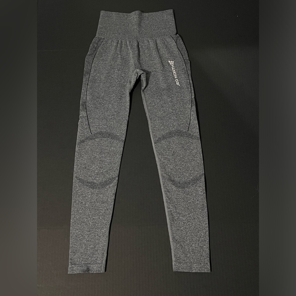 Woman’s Gray Leggings